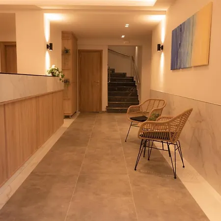 아파트호텔 Nomad Paralía